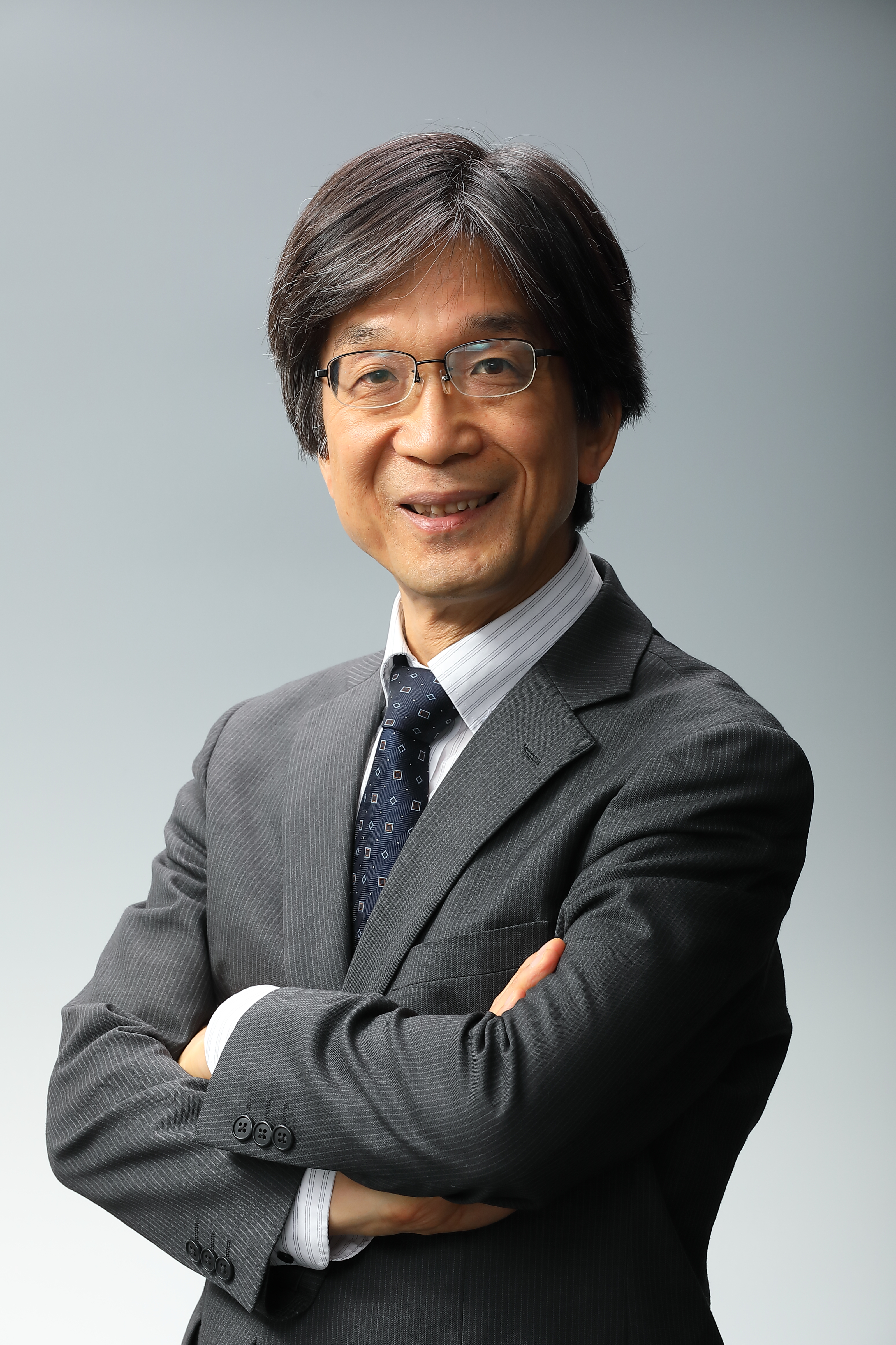 草野 完也　教授
